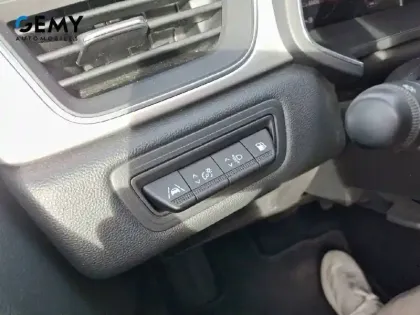 Photo 12 Renault Captur  E-Tech Plug-in 160 - 21