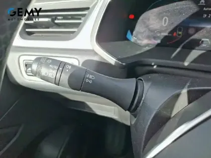 Photo 14 Renault Captur  E-Tech Plug-in 160 - 21