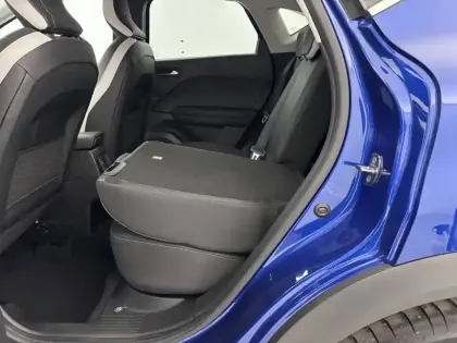 Photo 19 Renault Captur  E-Tech full hybrid 145