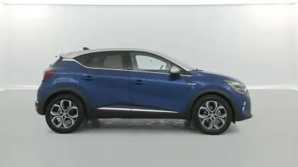 Photo 5 Renault Captur  E-Tech full hybrid 145