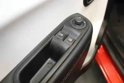 Photo 12 Renault Twingo  III E-Tech