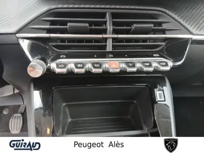 Photo 17 Peugeot 208  PureTech 75 S&S BVM5