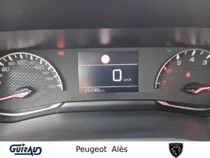 Photo 20 Peugeot 208  PureTech 75 S&S BVM5