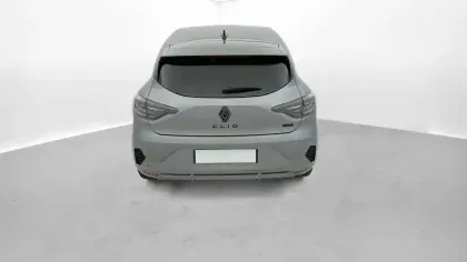 Photo 6 Renault Clio  E-Tech full hybrid 145 ch GSR2