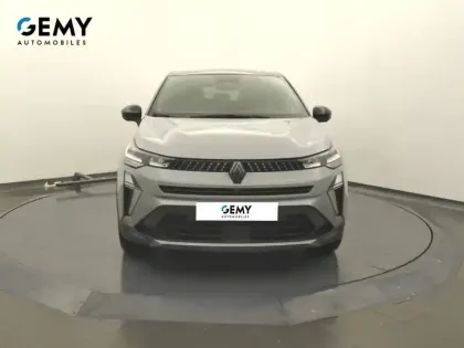 Photo 17 Renault Captur  E-Tech full hybrid 160 ch