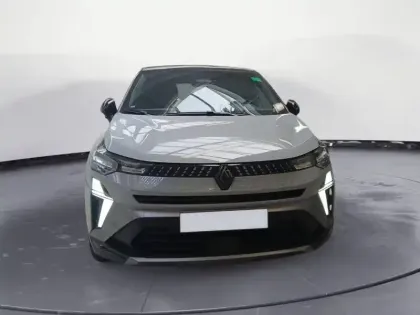 Photo 8 Renault Captur  E-Tech full hybrid 160 ch