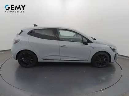 Photo 19 Renault Clio  E-Tech full hybrid 145 ch GSR2