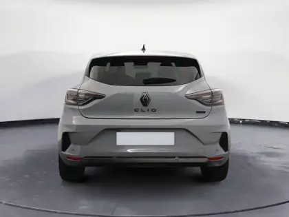 Photo 5 Renault Clio  E-Tech full hybrid 145 ch GSR2
