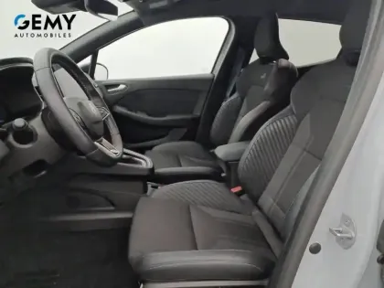 Photo 24 Renault Clio  E-Tech full hybrid 145 ch GSR2