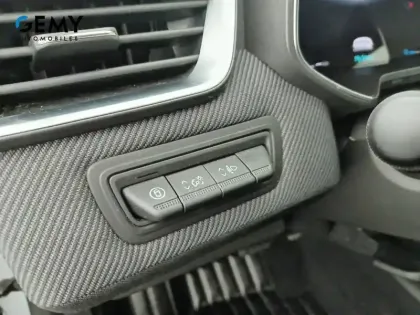 Photo 31 Renault Clio  E-Tech full hybrid 145 ch GSR2
