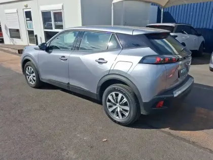 Photo 6 Peugeot 2008  PureTech 100 S&S BVM6