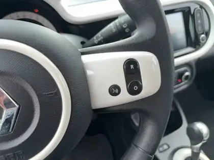 Photo 20 Renault Twingo  III E-Tech