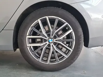Photo 8 BMW Serie 2 Active Tourer 220i 170 ch DKG7