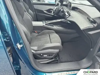Photo 12 Peugeot 3008  Hybrid 145 e-DCS6