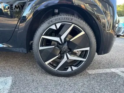 Photo 10 Peugeot 208  Electrique 156 ch 54 kWh