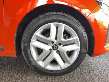 Photo 19 Renault Clio  Blue dCi 100 ch GSR2