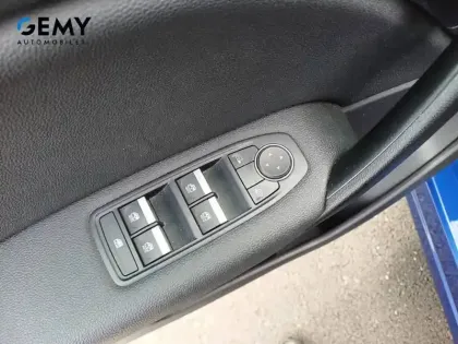 Photo 13 Renault Captur  TCe 90