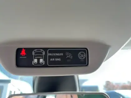 Photo 28 Renault Twingo  III E-Tech