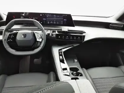 Photo 7 Peugeot 3008  Hybrid 136 e-DCS6
