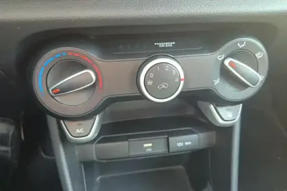 Photo 20 Kia Picanto  1.2 DPi 84ch BVM5