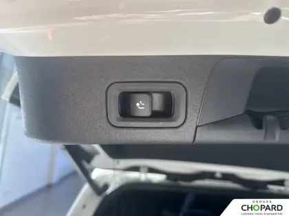 Photo 11 Mercedes Classe B  250 e Hybrid EQ 8G-DCT