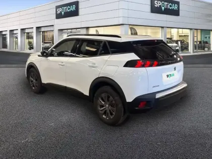 Photo 6 Peugeot 2008  PureTech 100 S&S BVM6