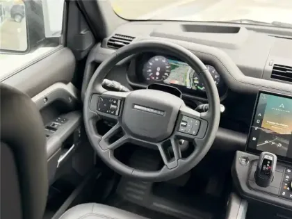 Photo 8 Land rover Defender 110 PHEV