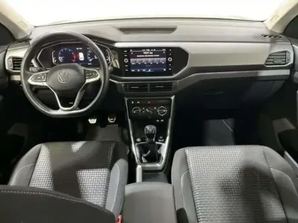 Photo 7 Volkswagen T-cross 1.0 TSI 95 Start/Stop BVM5 Active
