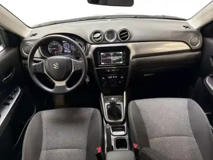 Photo 7 Suzuki Vitara 1.0 Boosterjet Style