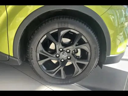 Photo 14 Toyota C-HR  122h JBL Edition 2WD E-CVT RC18