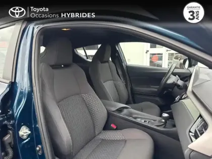 Photo 5 Toyota C-HR  1.8 Hybride 122ch Dynamic Ultimate E-CVT