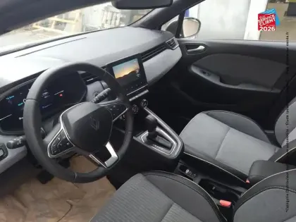 Photo 14 Renault Clio  1.6 E-Tech 145ch full hybrid Techno - 24