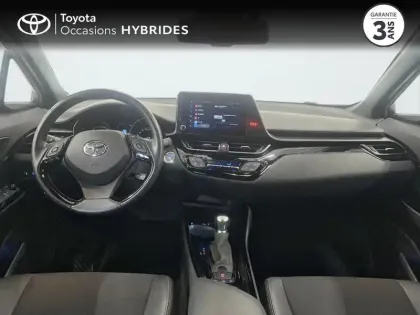 Photo 7 Toyota C-HR  2.0 Hybride 184ch Design Ultimate E-CVT