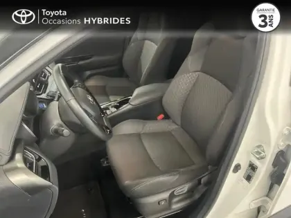 Photo 10 Toyota C-HR  2.0 Hybride 184ch Design Ultimate E-CVT