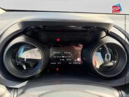 Photo 11 Toyota Yaris  Cross 116h Dynamic MY22