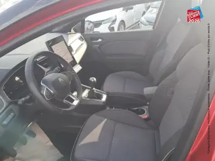 Photo 14 Renault Captur  1.2 TCe 115ch Techno - 25