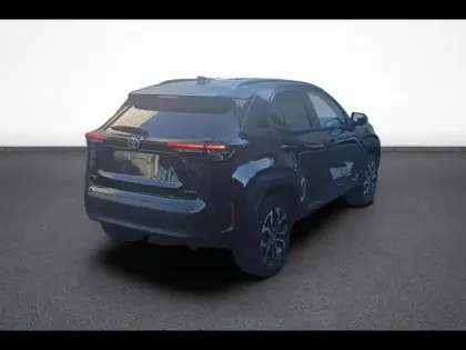 Photo 5 Toyota Yaris  Cross Hybride 130h 2WD Design