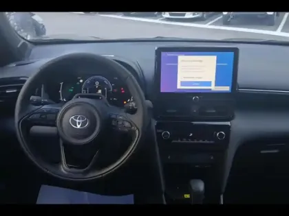 Photo 11 Toyota Yaris  Cross Hybride 130h 2WD Design