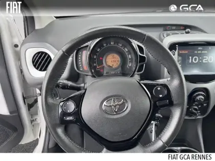 Photo 5 Toyota Aygo  1.0 VVT-i 72ch x-play 5p