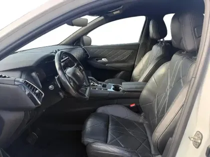 Photo 23 DS DS 7  Crossback BlueHDi 180ch Executive Automatique 128g