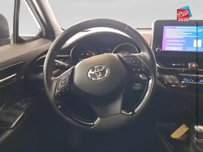 Photo 11 Toyota C-HR  1.8 Hybride 122ch Design Ultimate E-CVT