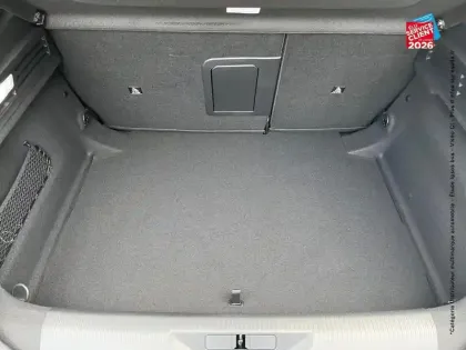 Photo 28 Peugeot 308  1.2 Hybrid 145ch GT e-DCS6