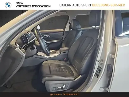 Photo 8 BMW Serie 3 Série 3 320iA 184ch Luxury