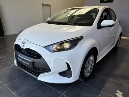 Photo 5 Toyota Yaris  116h Dynamic 5p MC24
