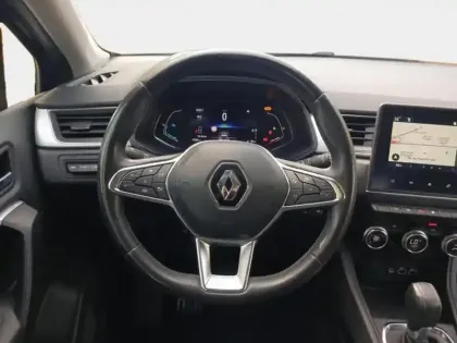 Photo 14 Renault Captur  1.6 E-Tech hybride 145ch Techno