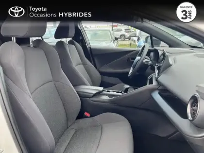 Photo 6 Toyota C-HR  1.8 Hybride 140ch Dynamic MY25