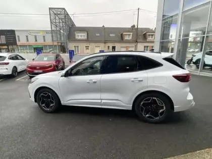 Photo 6 Ford Kuga  2.5 Duratec 180ch Hybrid FlexiFuel ST-Line Powershift