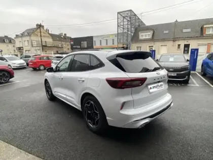 Photo 5 Ford Kuga  2.5 Duratec 180ch Hybrid FlexiFuel ST-Line Powershift