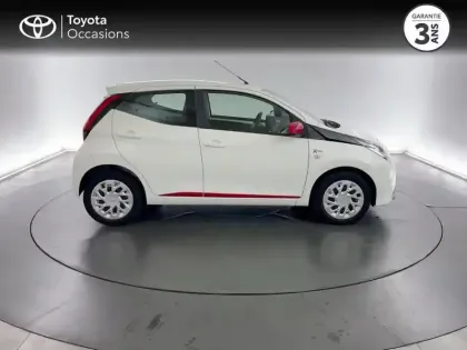 Photo 5 Toyota Aygo  1.0 VVT-i 72ch x-pop 5P MY19