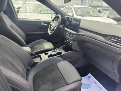 Photo 10 Ford Kuga  2.5 Duratec 243 ch Hybride Rechargeable ST-Line X Powershift